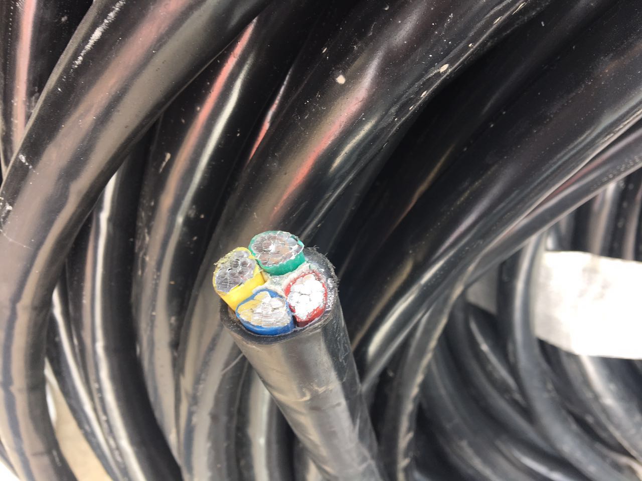 鋁電纜
