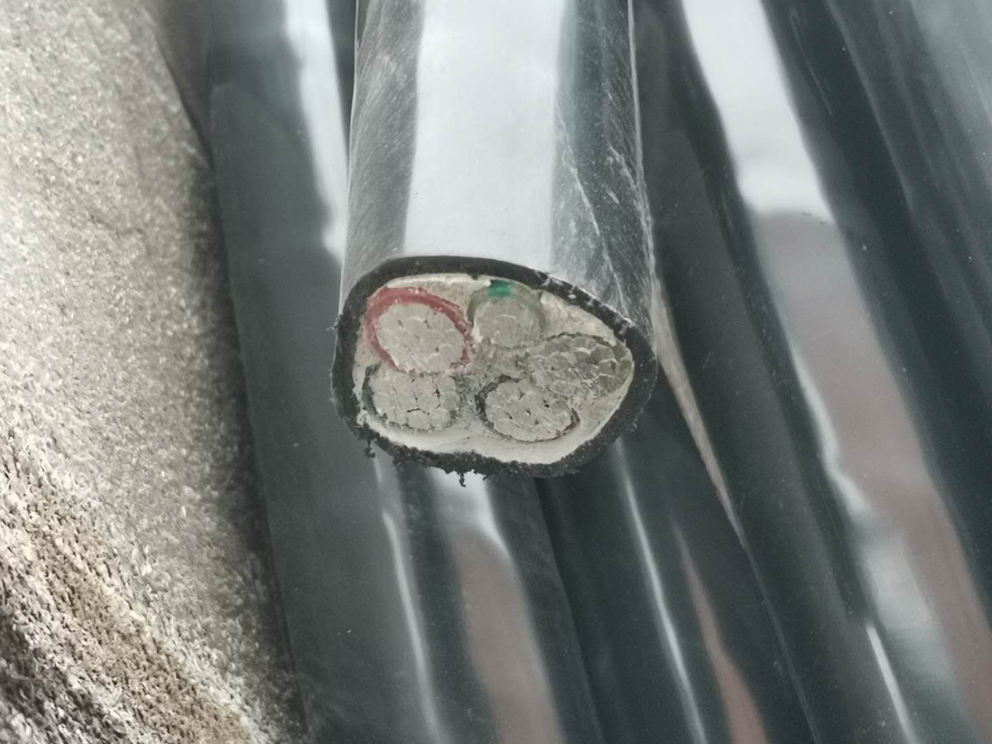 請(qǐng)問我想采購少量的3x120+1的銅電纜哪里有？【杭州安信】