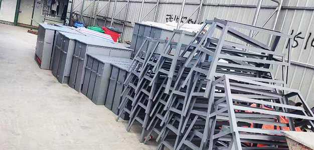 建筑工地臨時使用配電箱是否需要配電箱腳架，杭州安信帶你看看這家工地