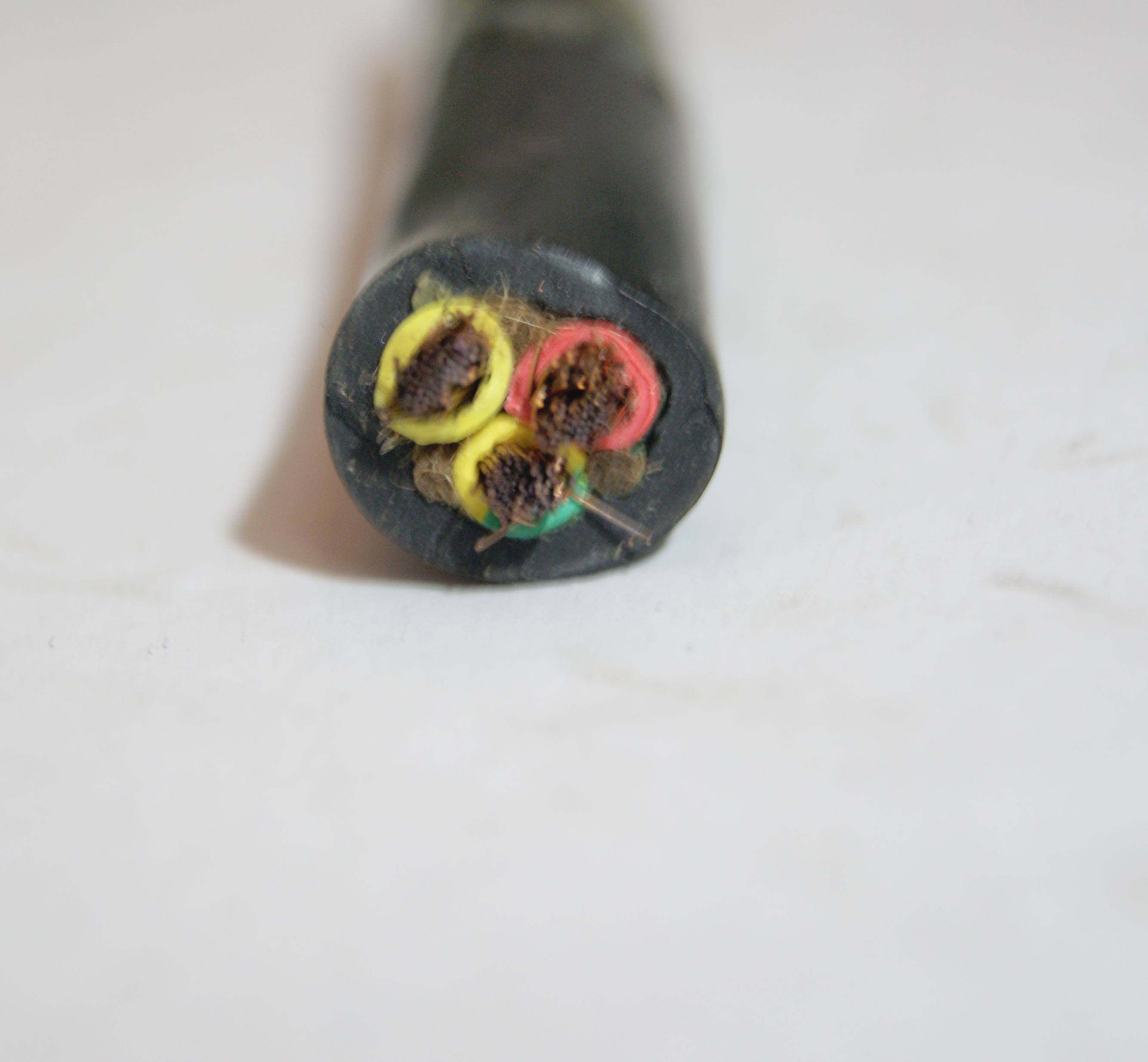哪個型號的橡套電纜比較耐用？