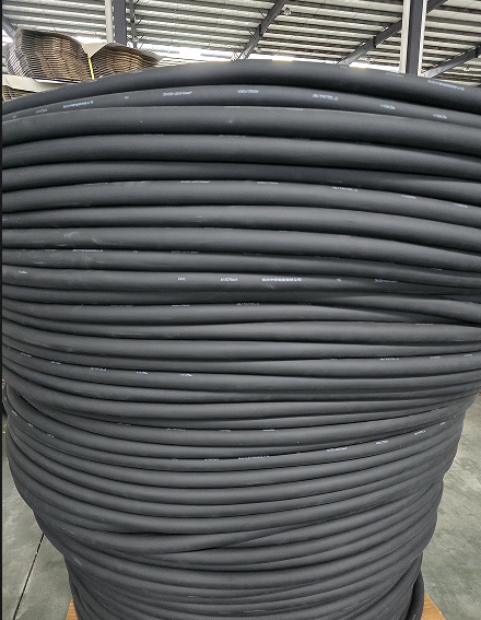 寒冬項目中，使用橡套電纜的好處有哪些？